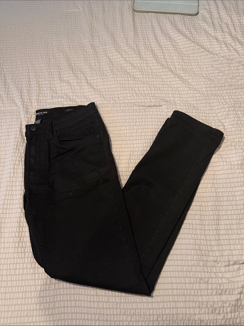 30 x 32 Kenneth Cole Slim Fit Black Jeans